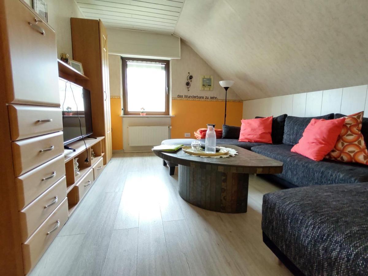 Die Ferienwohnung Lindenhof Целль-ан-дер-Мозель Экстерьер фото