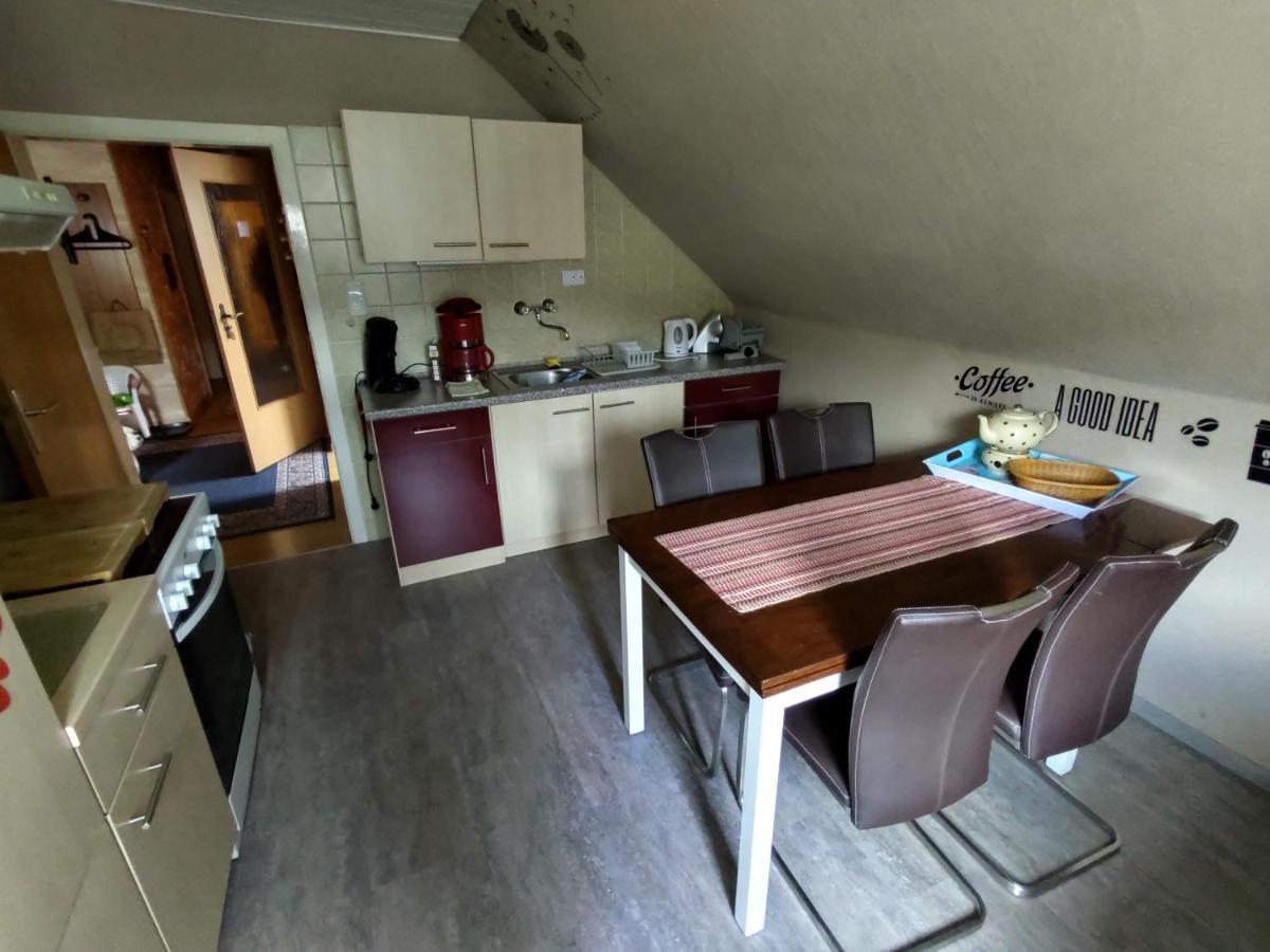 Die Ferienwohnung Lindenhof Целль-ан-дер-Мозель Экстерьер фото